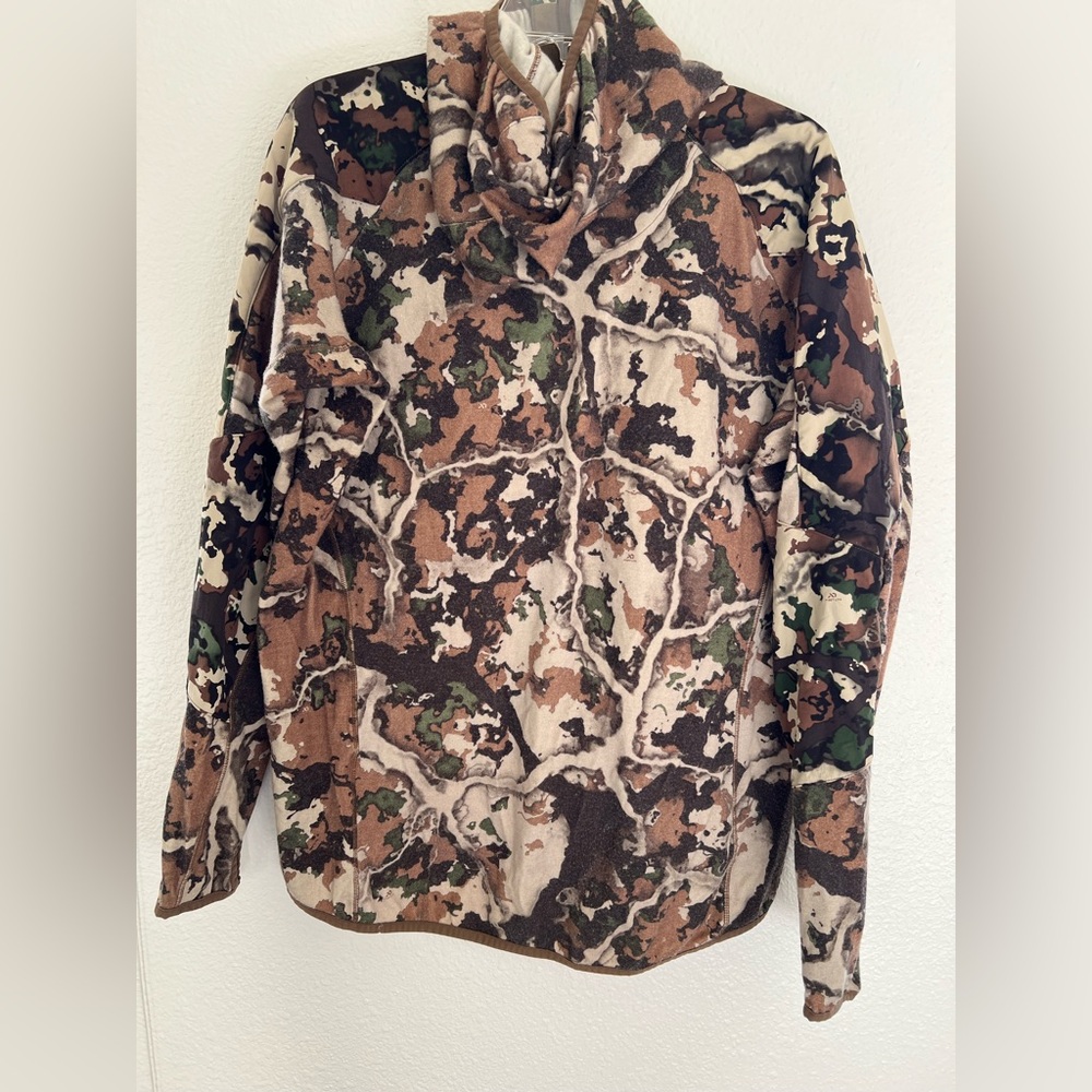 First Lite Men’s Camo Performance Jacket - Picture 5 of 7